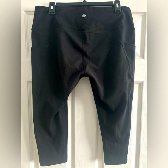 IUGA High Waisted Yoga Pants for Women with Pockets Capri Leggings, XXL, black - Picture 6 of 6